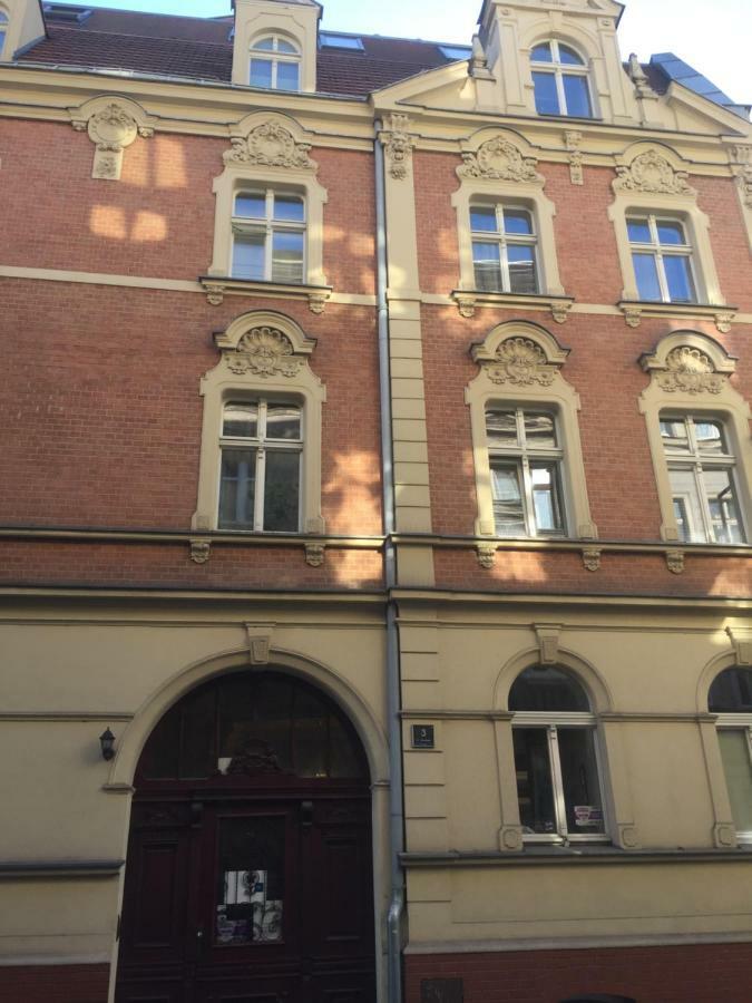 Kawalerka Centrum Strzalowa Poznań Eksteriør bilde